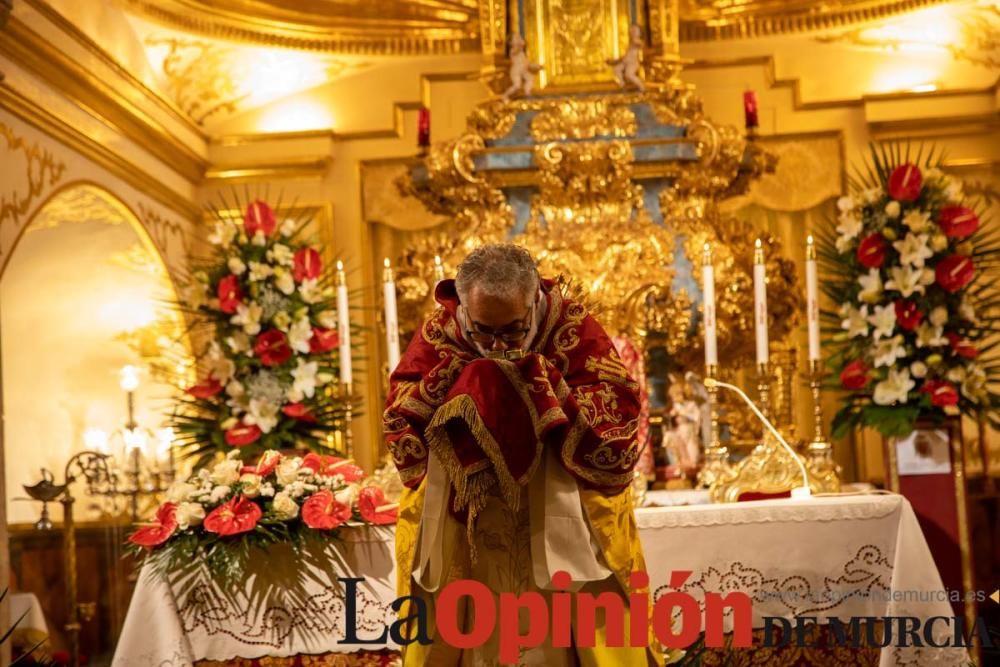 Ofrenda de flores en Caravaca de la Cruz