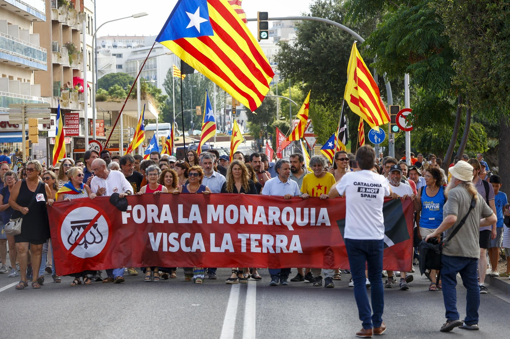 La protesta contra la Monarquia a Lloret