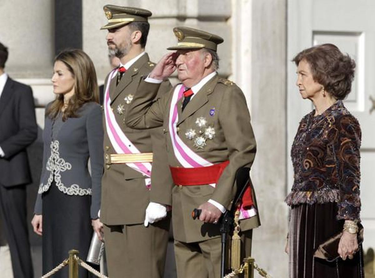 Els Reis i els Prínceps d’Astúries han presidit al Palau Reial la celebració de la Pasqua Militar.