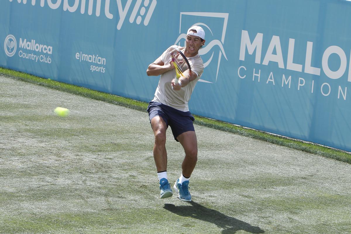 Rafa Nadal viajará el lunes a Wimbledon; así se ha estado preparando