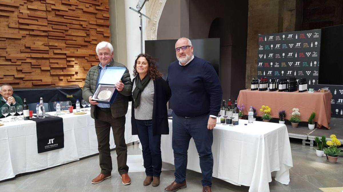 Homenaje al viticultor y bodeguero Carlos Cárcel. | LEVANTE-EMV