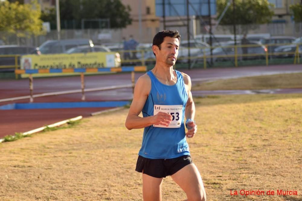 Control federativo de atletismo en Cartagena