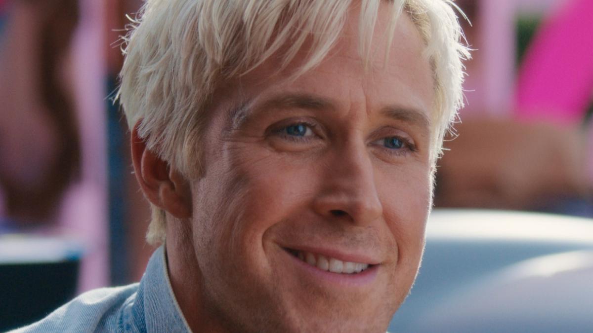 Ryan Gosling interpretando a Ken en la película de 'Barbie'.