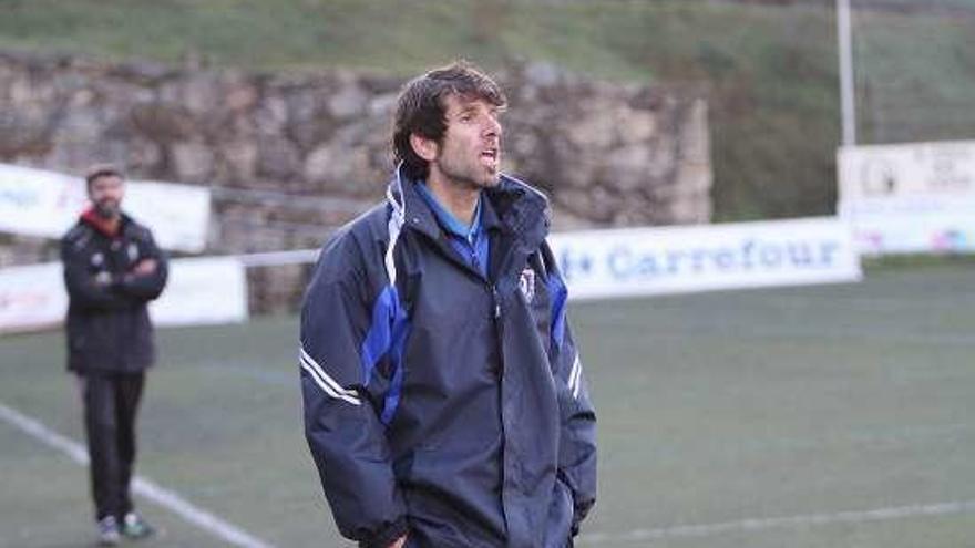 Juanjo Vilachá, entrenador del Barbadás. // Iñaki Osorio