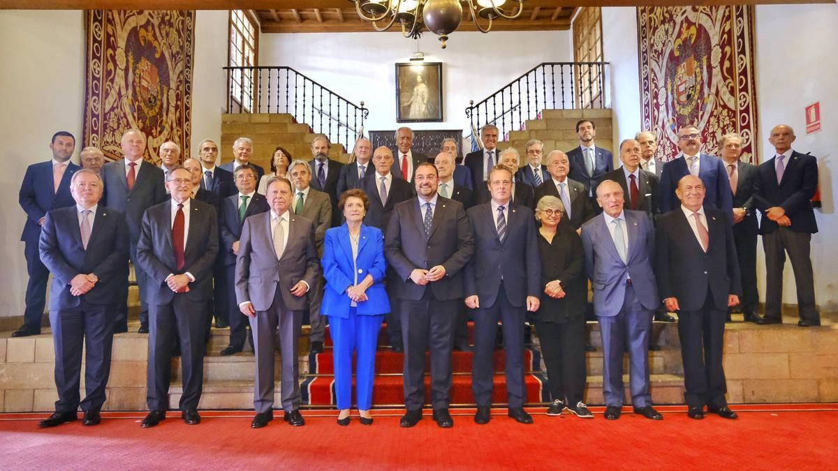 Foto del jurado del premio Princesa de Asturias de la Concordia.