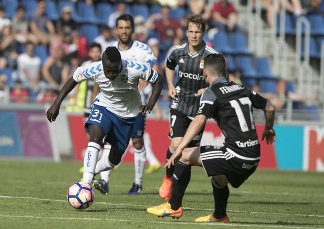 02/04/2017 DEPORTES  fútbol segunda división  temporada 2016-2917 16/17  CD Tenerife Oviedo estadio Heliodoro Rodríguez López