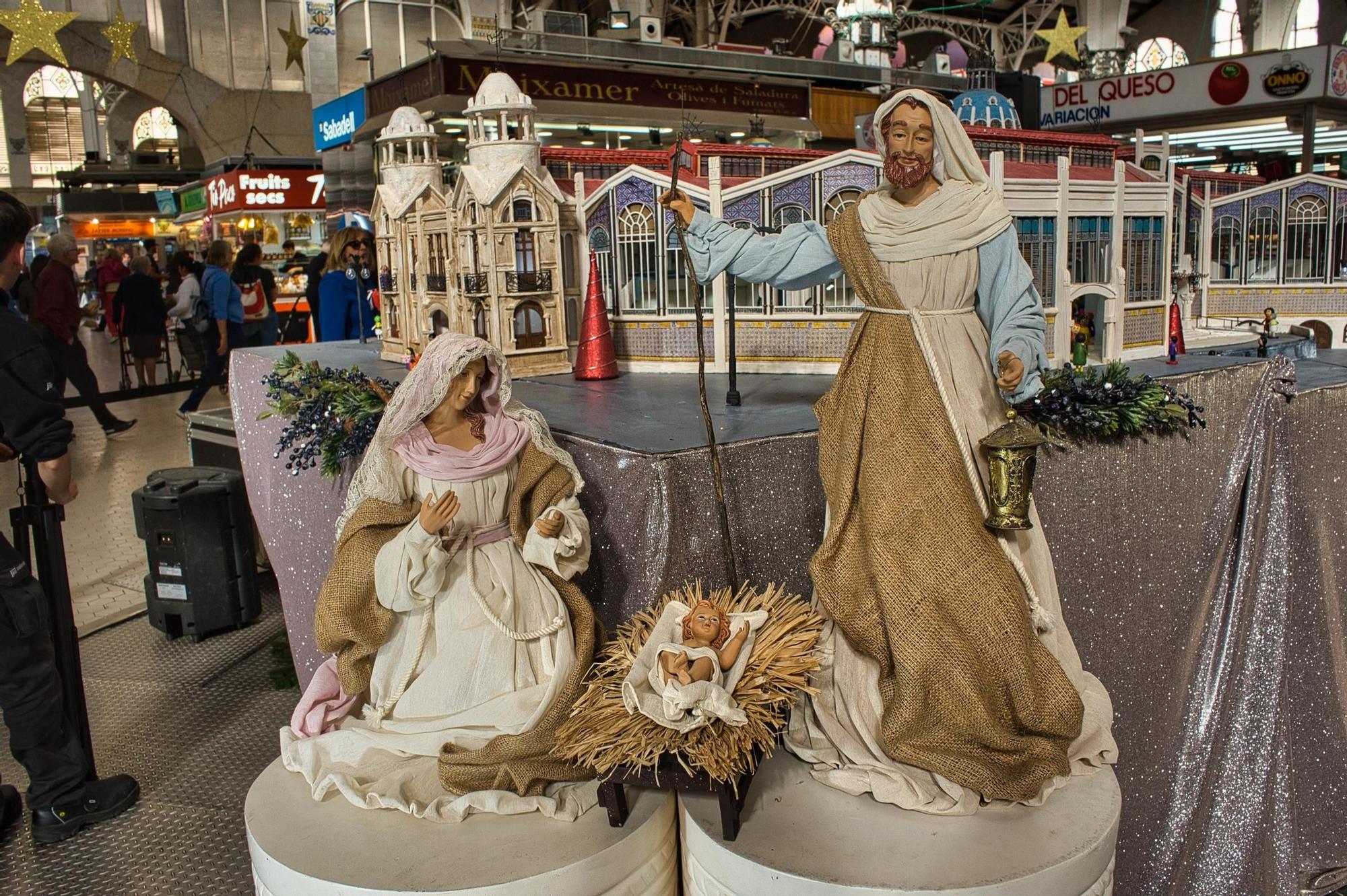 Así es el belén del Mercado Central de València, de la falla Monteolivete