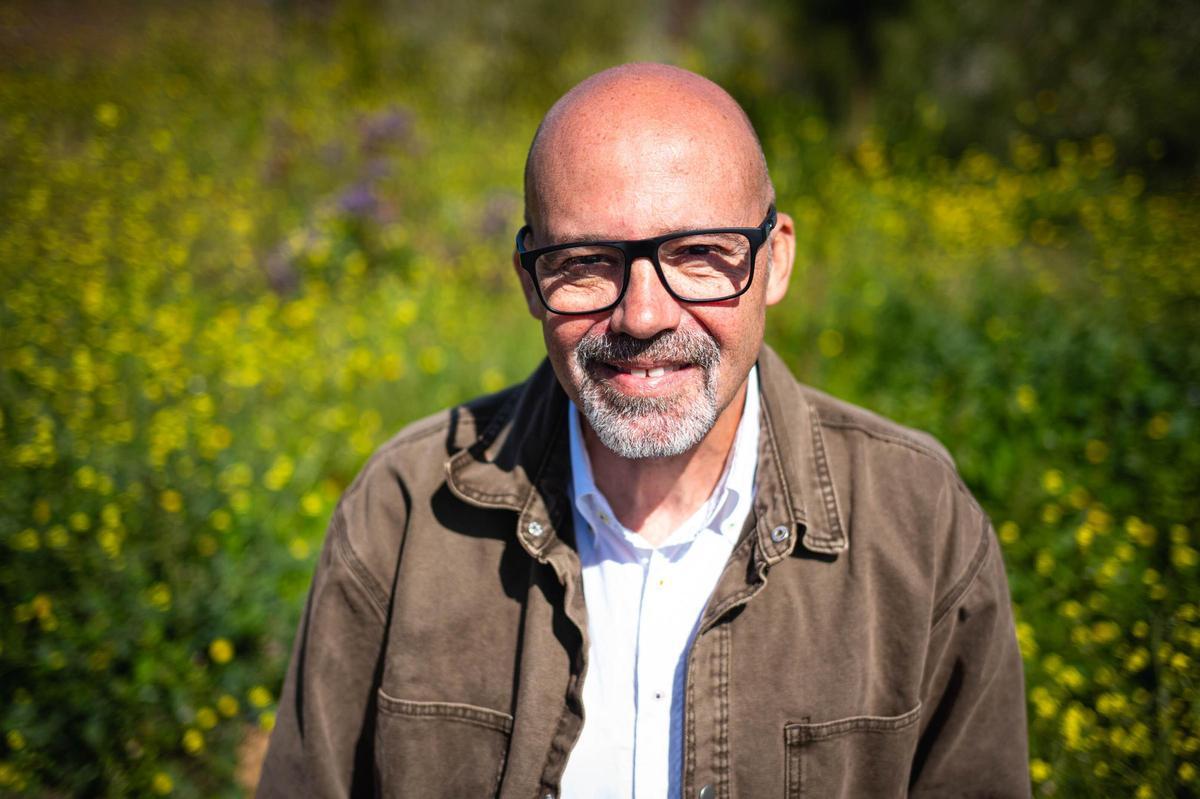 El tinerfeño Leandro Pérez en la asociación Párkinson Tenerife