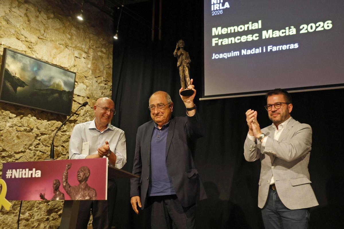 La Fundació Irla premia la tasca de Joaquim Nadal per la seva contribució al foment del català.