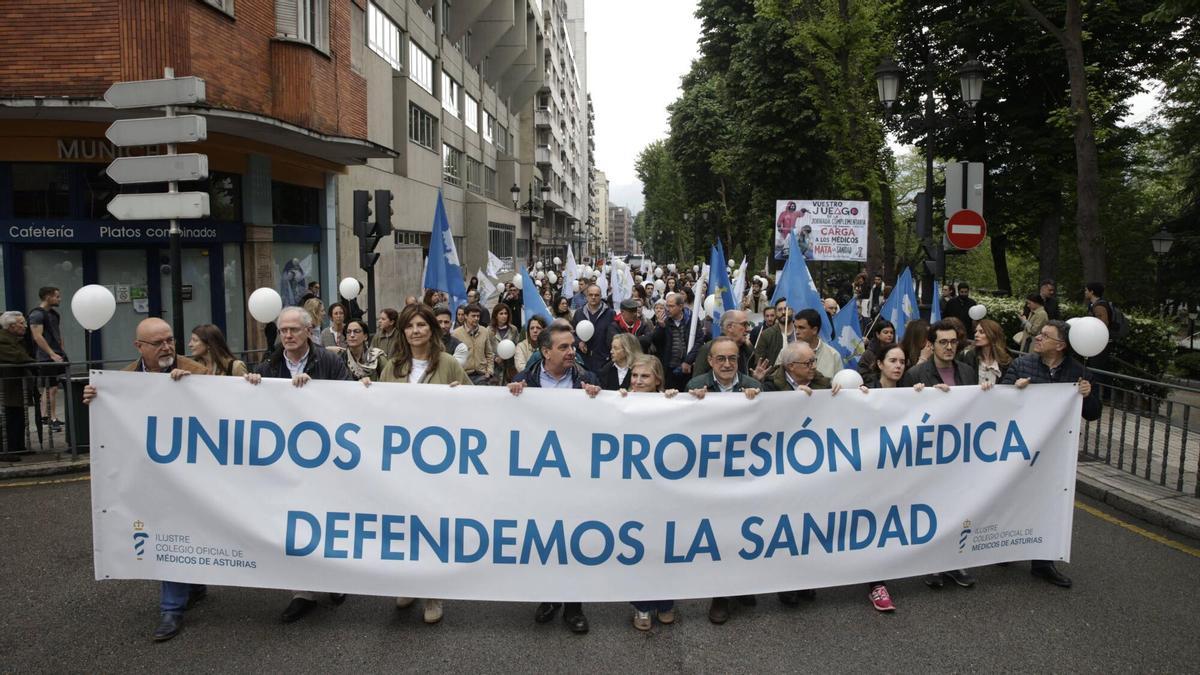 Manifestación de médicos en Oviedo, el pasado 29 de abril.