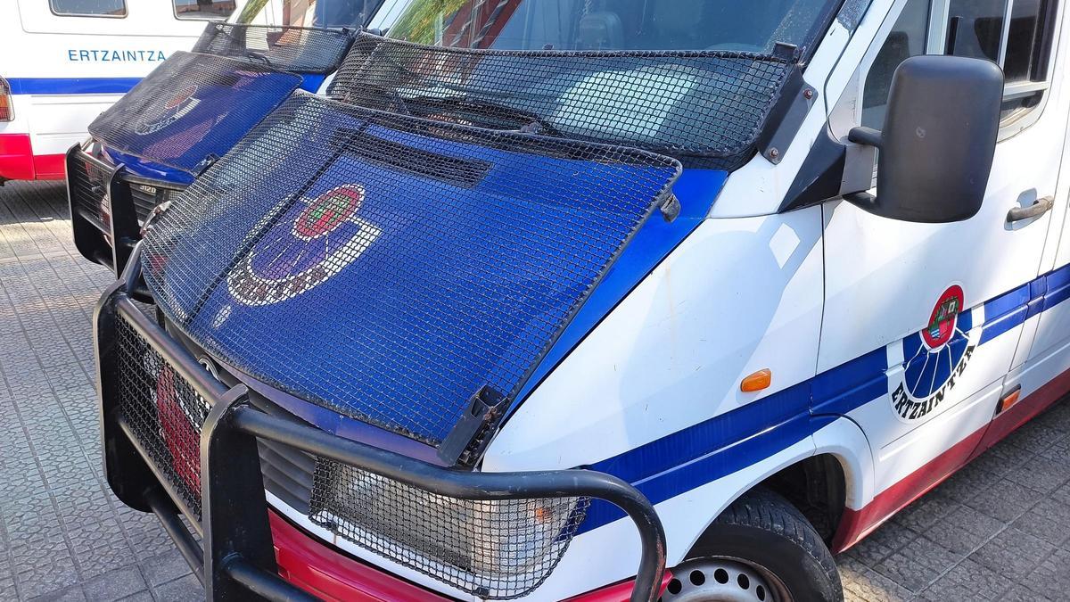 Un furgón de la Ertzaintza.