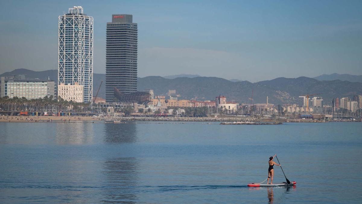 Barcelona afectada por una ola de calor propia del verano a mediados de Enero