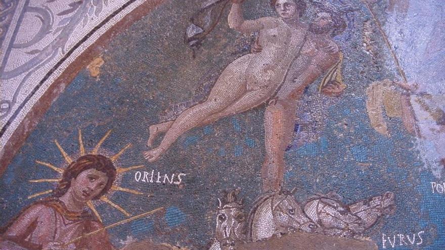 Inician los estudios previos para restaurar el mosaico cosmogónico de la Casa del Mitreo