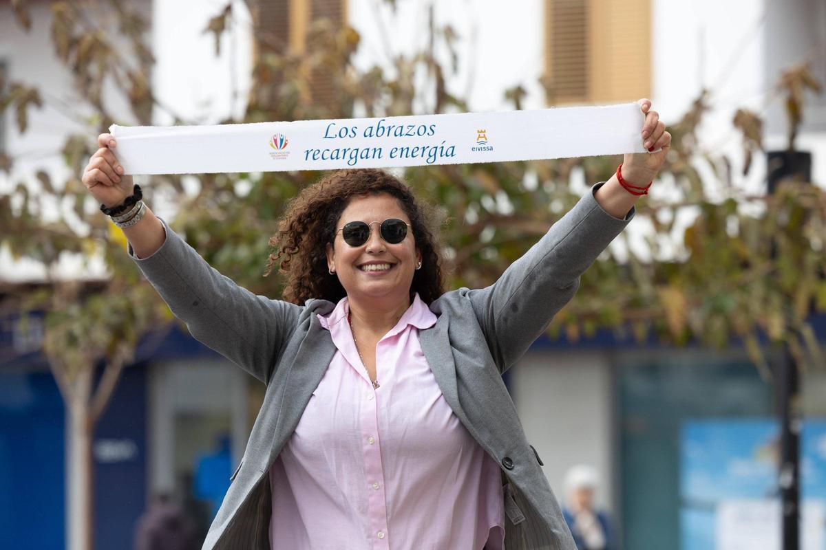 Marcella Cota, durante el Día Internacional del Abrazo