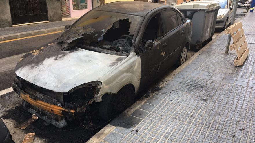 Los coches fueron incendiados el pasado 26 de abril.