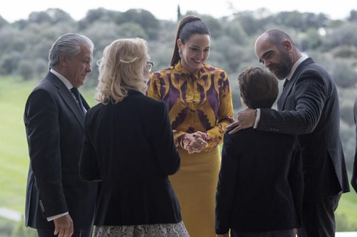 Marta Milans y Luís Tosar protagonizan esta serie de intriga en Netflix.