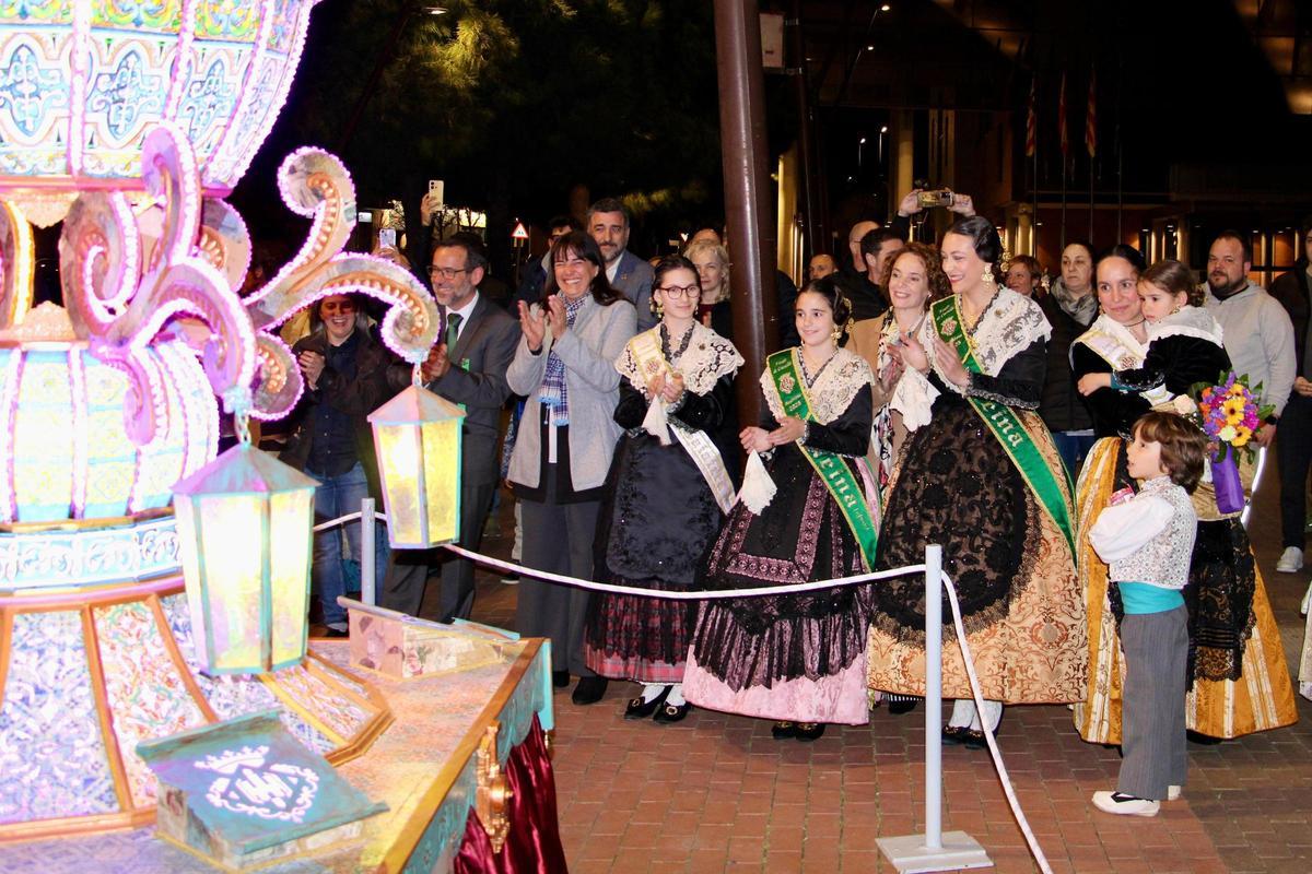 Les reines de les festes durant l'encesa de la gaiata.