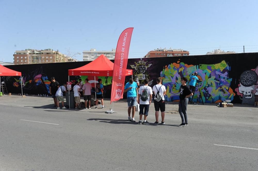 Las antiguas cocheras de Latbus acogen la I Grafiti Jam