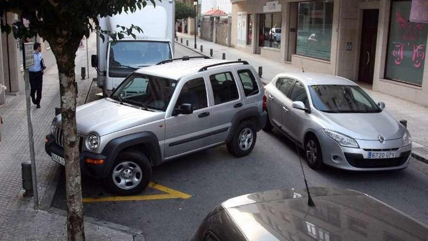 El carga y descarga central pasará a ser zona verde. // Bernabé / Luismy