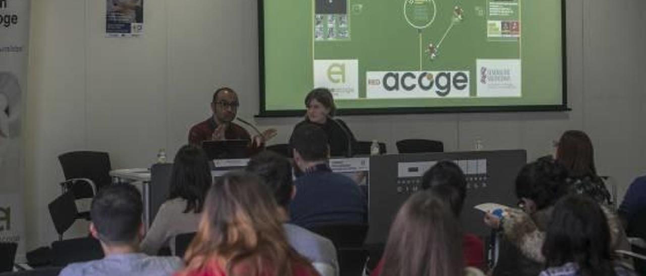 El Centro de Congresos acogió ayer la jornada dedicada a la diversidad en el mundo laboral.