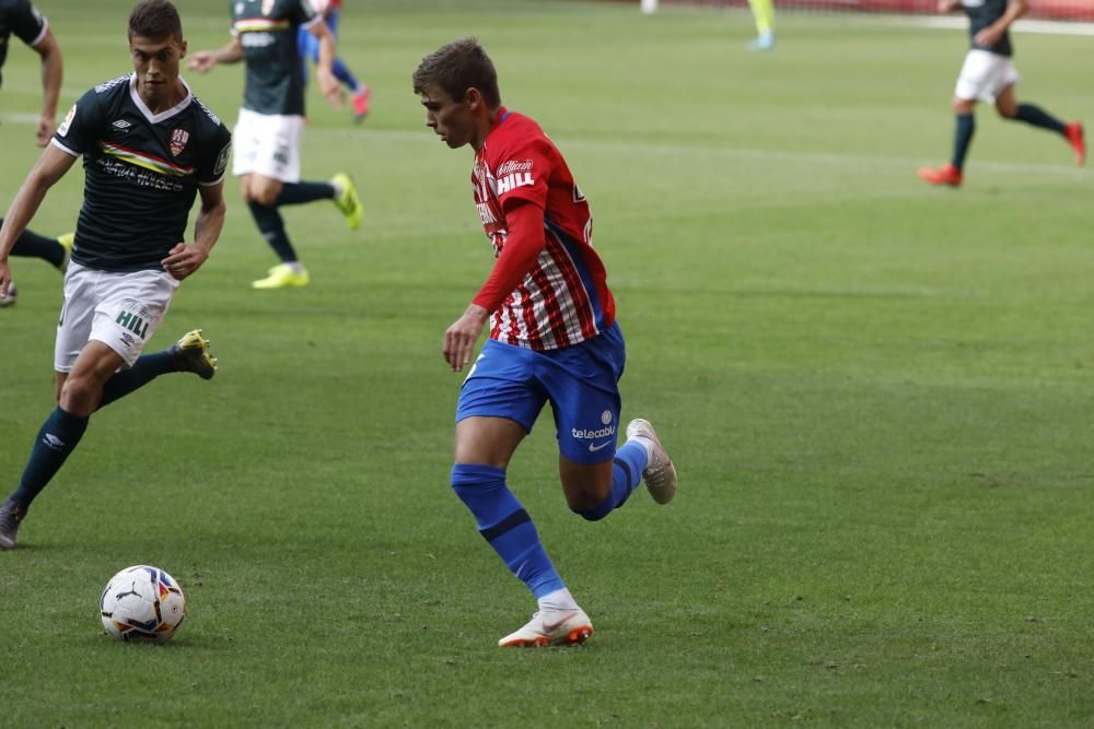 El partido entre el Sporting y el Logroñés, en imágenes