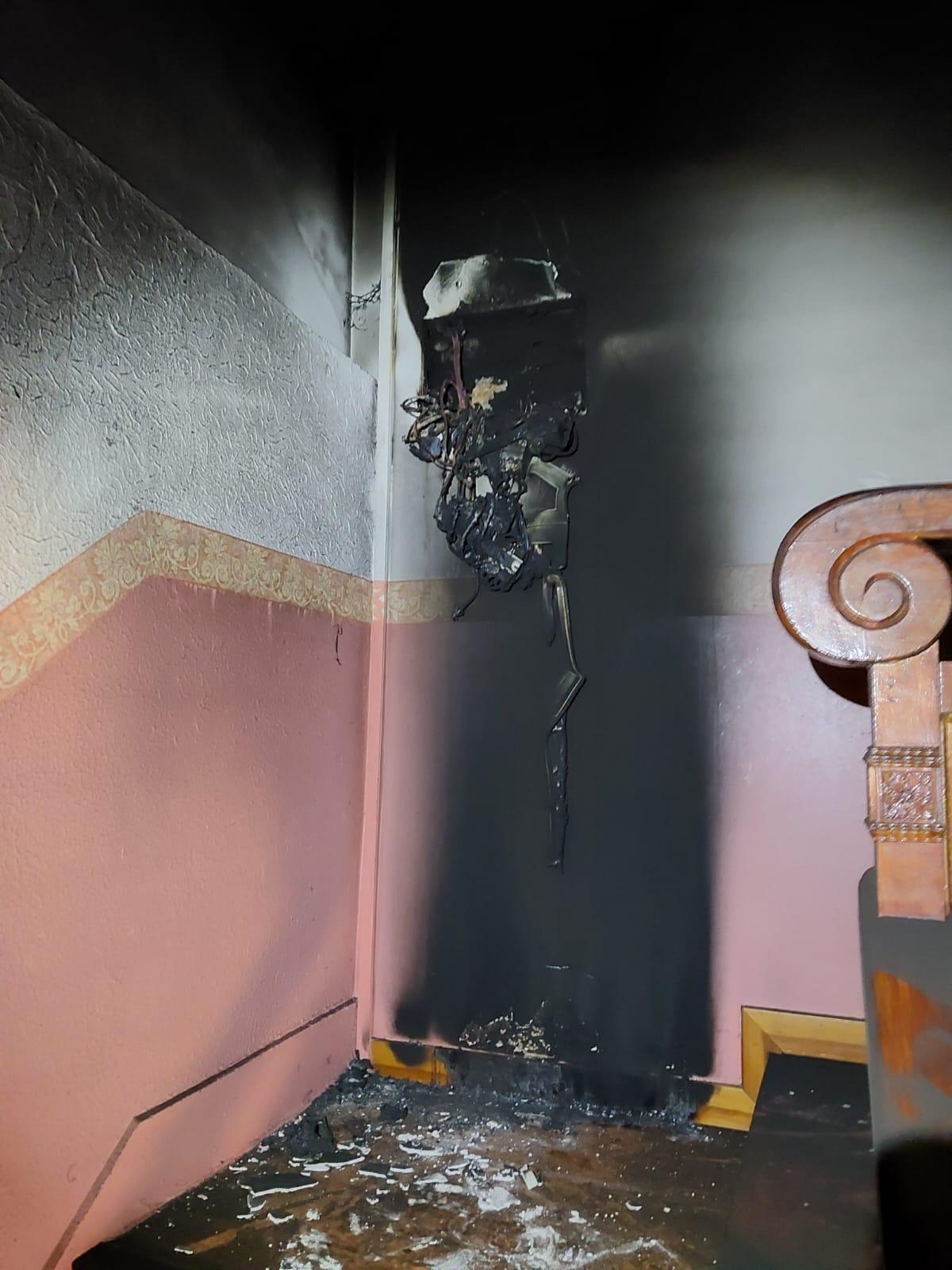 Estado en el que quedó el cuadro eléctrico.