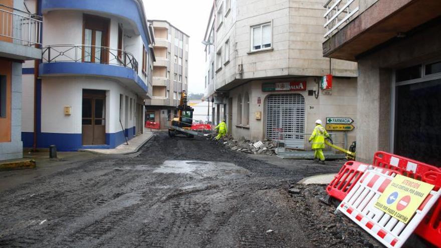 Las obras de Castelao obligan a remodelar el tráfico en el casco urbano de A Illa