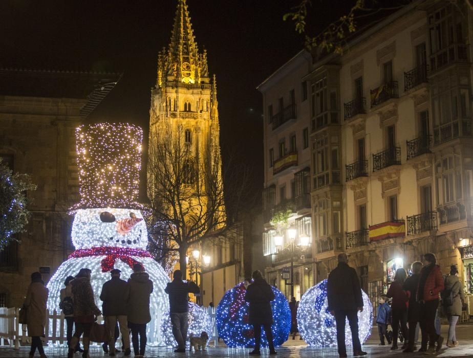 Luces navideñas en Oviedo