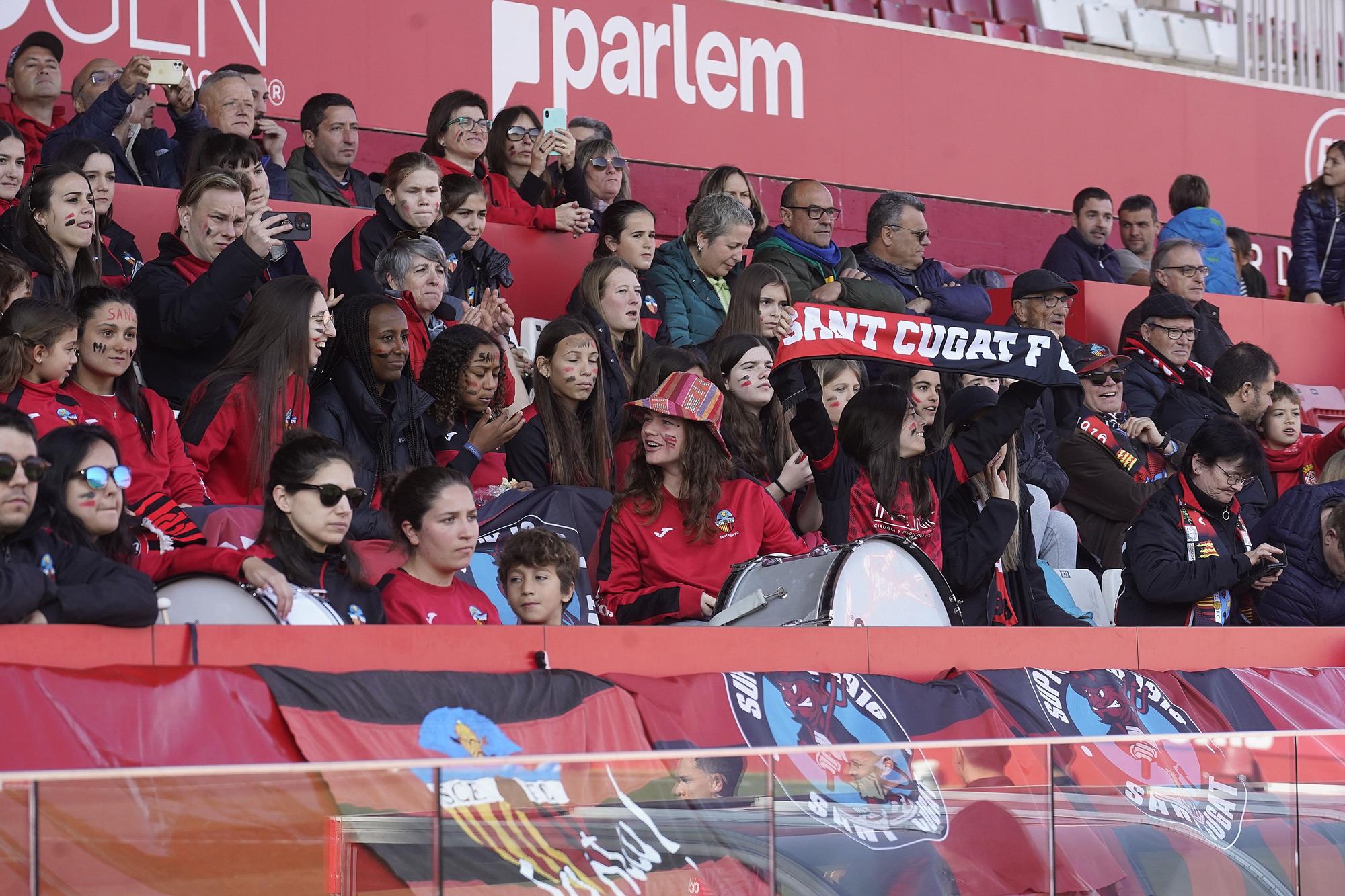 Totes les imatges del partit del Girona sènior femení a Montilivi contra el Sant Cugat (2-2)