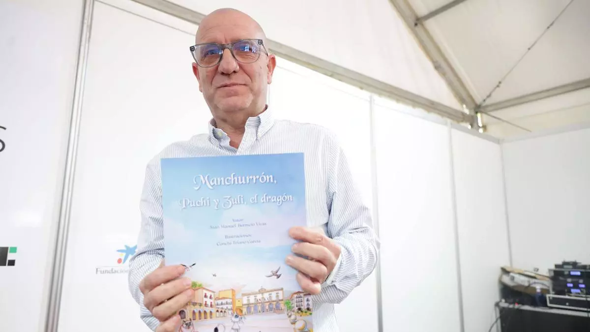 La Feria del Libro de Cáceres: de la mitología del dragón a la literatura más ‘friki’