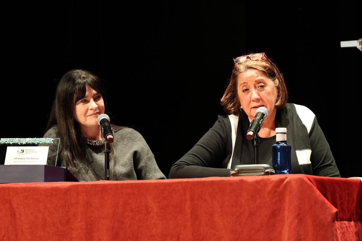 Sonia Ribas y Lina Sansano, durante la conferencia en Can Ventosa.