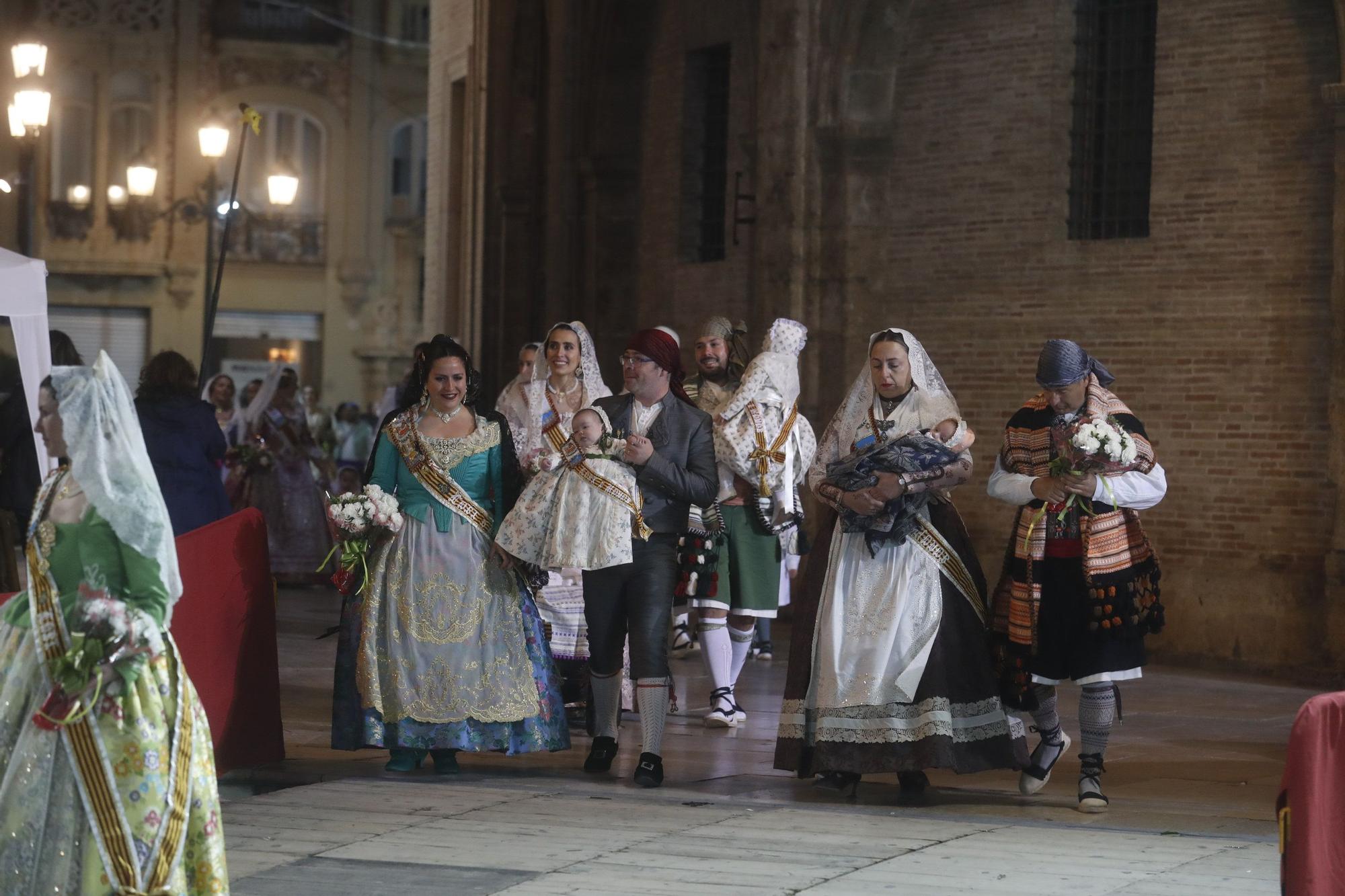 Búscate en el segundo día de ofrenda por la calle de la Paz (entre las 19:00 a las 20:00 horas)