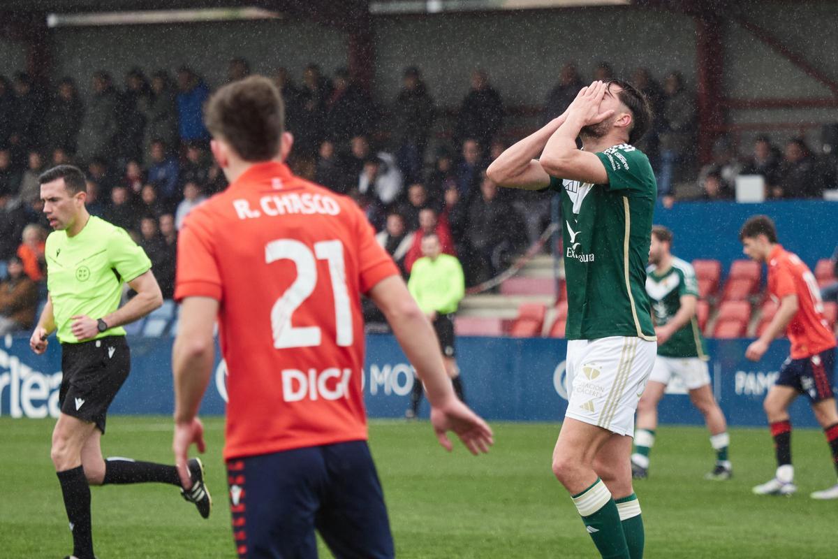 Las imágenes del Osasuna Promesas - Cacereño