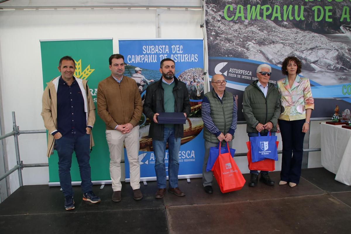 Por la izquierda, Quique Berrocal, Sergio Hidalgo, Alberto Díez de Tejada, Jesús Menéndez, Victorino García y Ángeles Fernández.