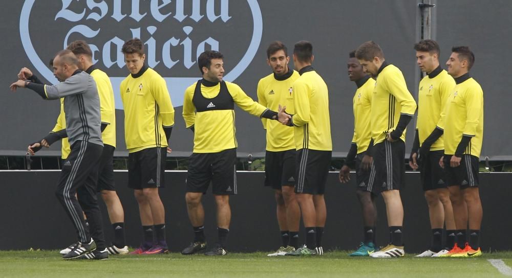 Entrenamiento del Celta antes de enfrentarse al Ajax // R.Grobas