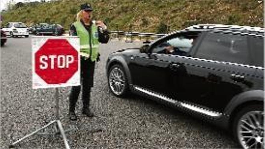 La?Policia Nacional farà controls de fronteres en direcció França.