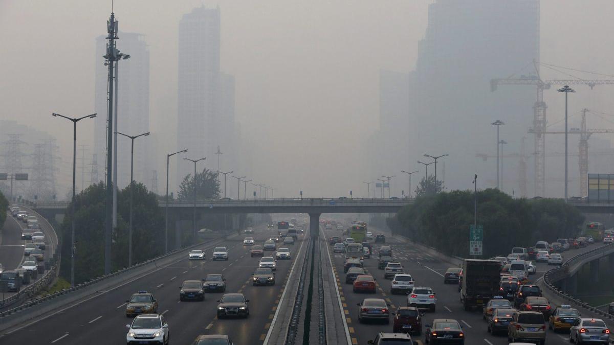 Imagen de archivo de la contaminación ambiental en Pekín.