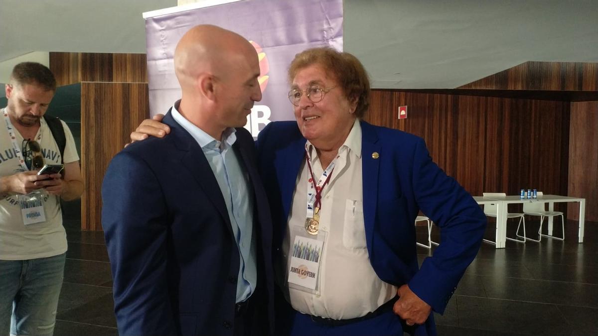 Miquel Bestard defiende a Luis Rubiales 