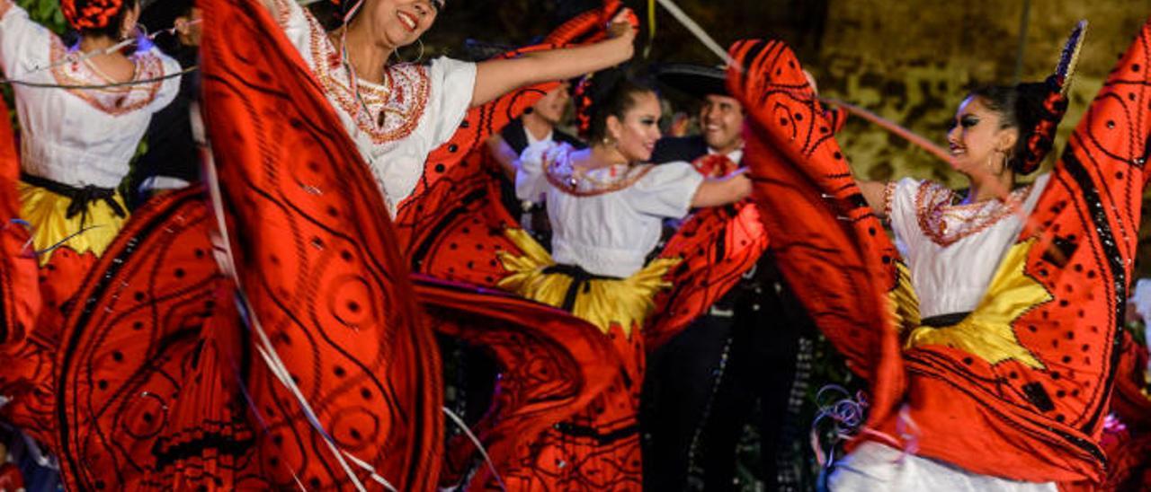 Imagen premiada de Rafael López Caballero, titulada &#039;Viva Méjico&#039;, en el festival de 2018.