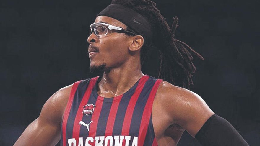 Desarmar a Moneke y Howard