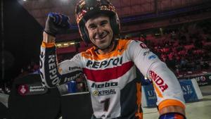 Toni Bou vuelve a ganar en Barcelona y afianza el liderato del X-Trial