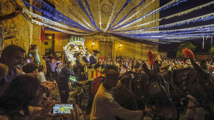 Eines der schönsten Feste auf Mallorca: So feierte Valldemossa seine &quot;kleine Selige&quot;