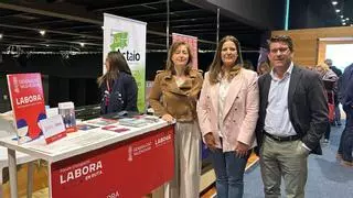 El foro 'Labora en ruta' recaba en Ontinyent 600 candidaturas para trabajar en 27 empresas