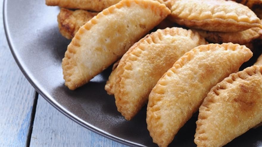 Empanadillas de atún, queso y huevo