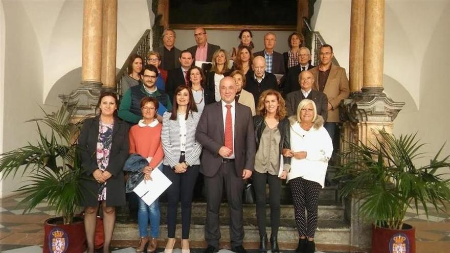Diputación destina 465.000 euros a 14 convenios con entidades sociales