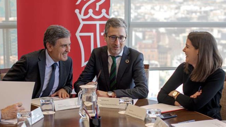 Un traspaso a medio plazo de las cercanías ferroviarias a la Generalitat