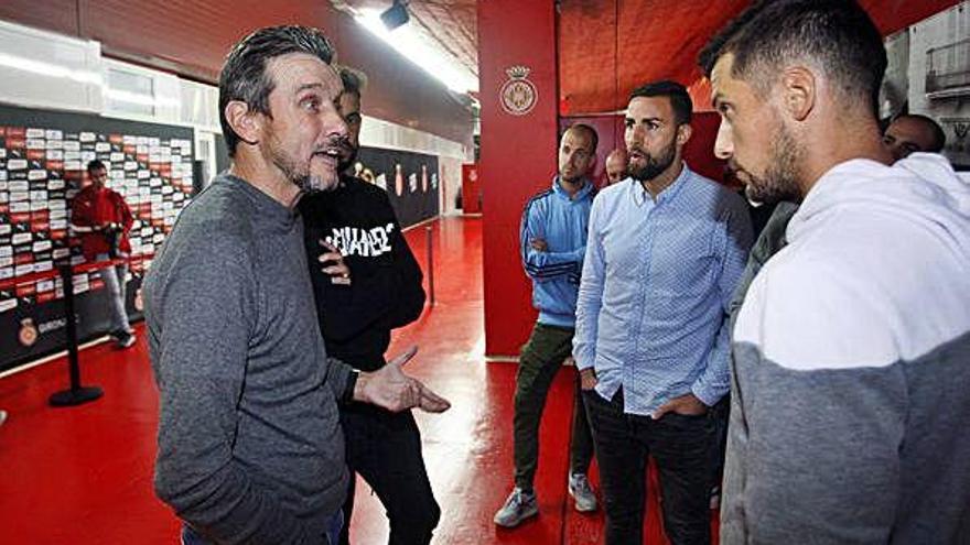 Juan Carlos Unzué es va acomiadar ahir de jugadors, treballadors del club i també periodistes a l&#039;estadi de Montilivi.