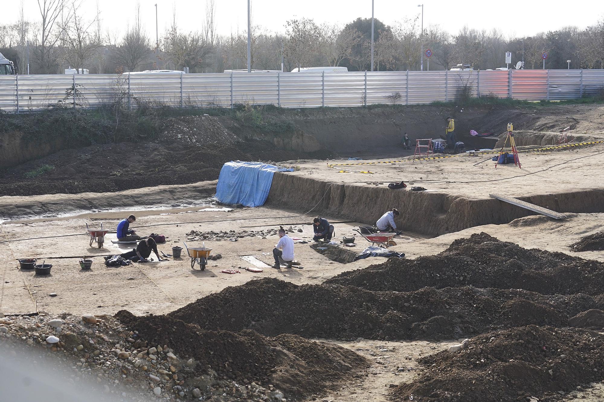 Troben restes arqueològiques de 300.000 anys en un solar on s’han d’aixecar pisos a Girona