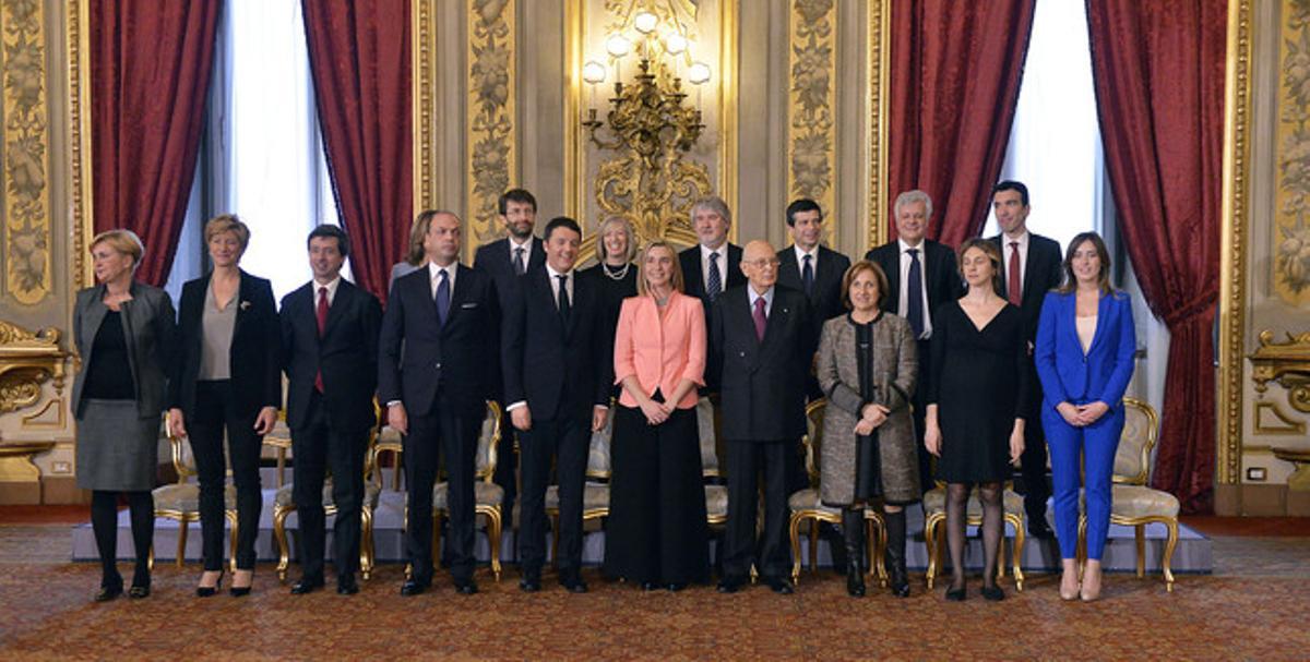 Renzi i el seu Govern, amb Napolitano després de jurar els seus càrrecs.