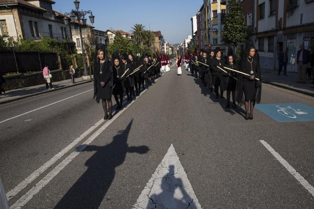 Procesión del Cristo de la Misericordia en Oviedo